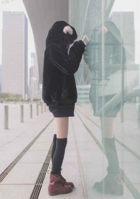 女教授的魅力_高清最新电影在线观看