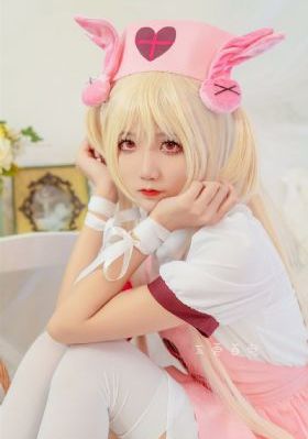 淫欲模特在线_全集无删减版高清免费观看